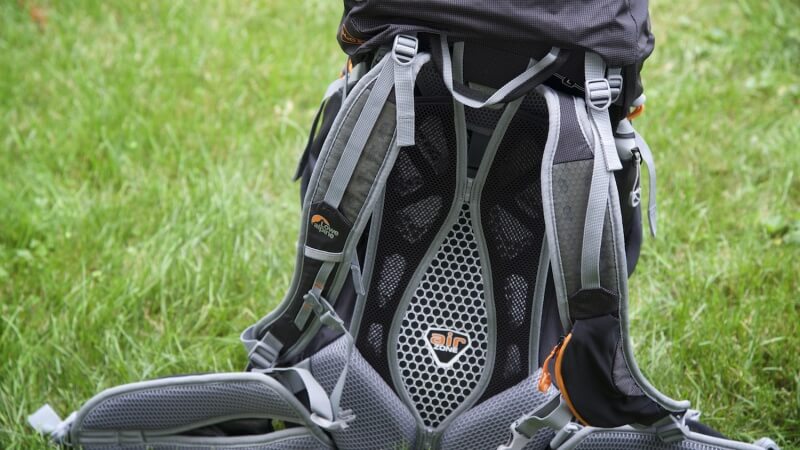 Lowe Alpine AirZone Pro 백팩 검토